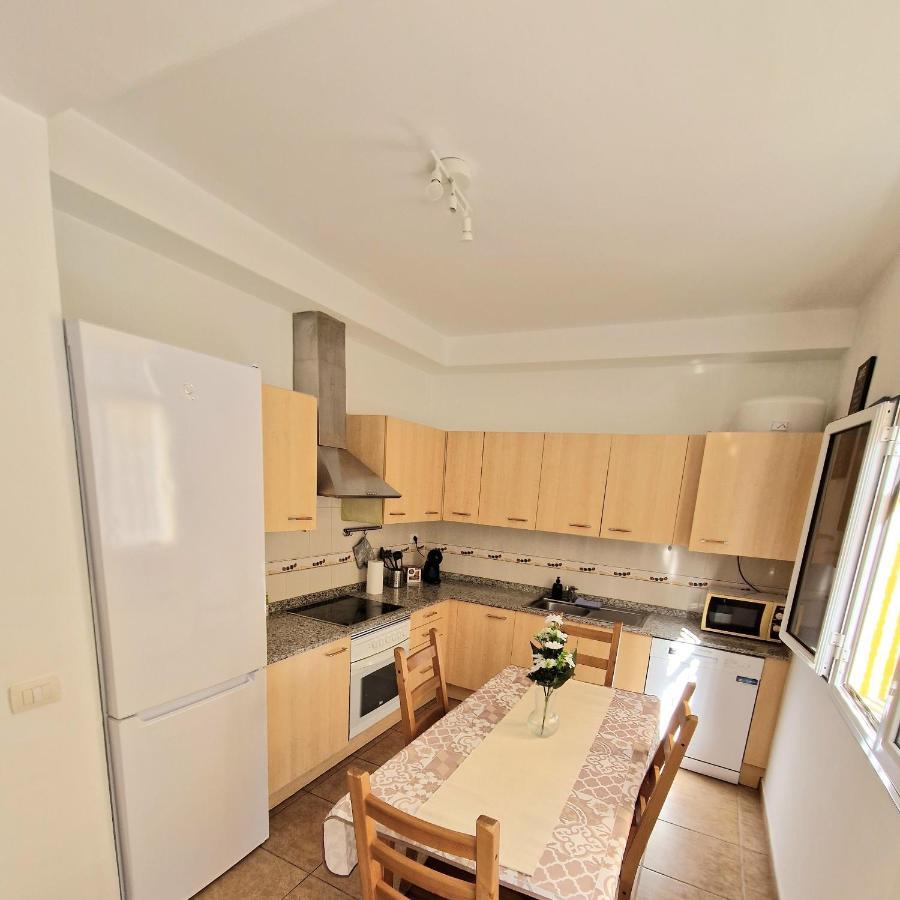 Spacious Chalet Next To The Sea - Airport Villa San Isidro  Buitenkant foto